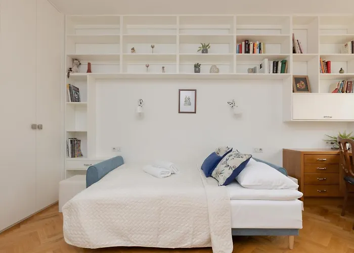 Koszykowa Sunny By Renters Appartement Varsovie