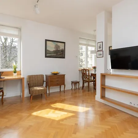 Apartment Koszykowa Sunny By Renters *